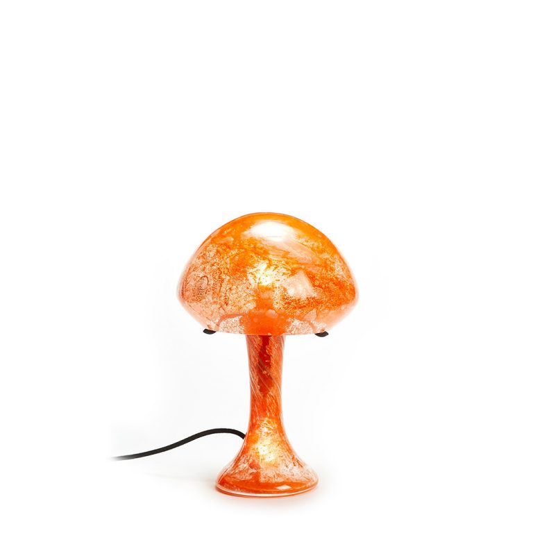 Productshot of Ju Penelope lamp in orange